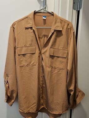Old Navy Women's Tan Shirt